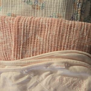 Baby Blankets Bundle Of 3 In Pink And White